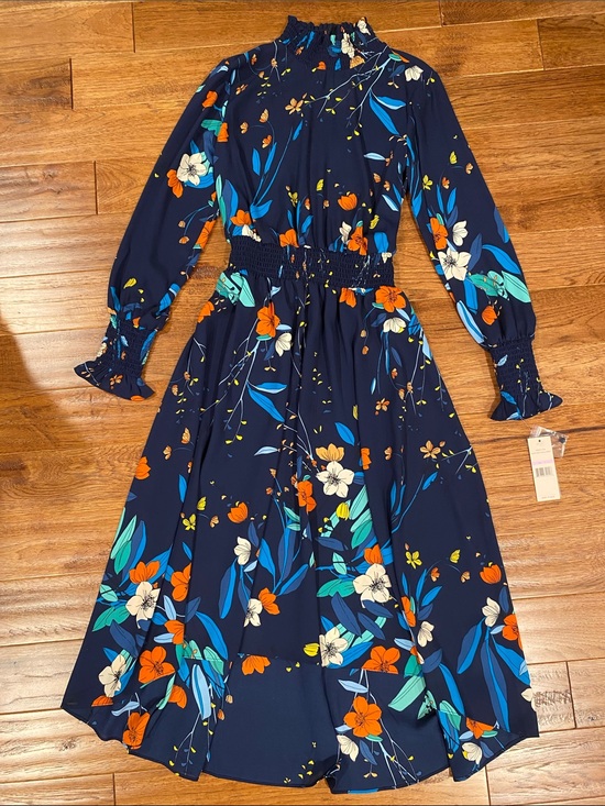 Nanette Lepore Dresses & Skirts - Nanette Lepore Navy Floral Long-Sleeve Midi Dress